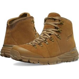 imageDanner Mountain 600 Leaf GoreTex Waterproof Hiking Boots for Men Made with FullGrain Leather with Breathable GoreTex Barrier and Traction OutsoleCoyote